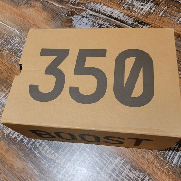 Yeezy 350 v2 copper - Picture 7 of 9